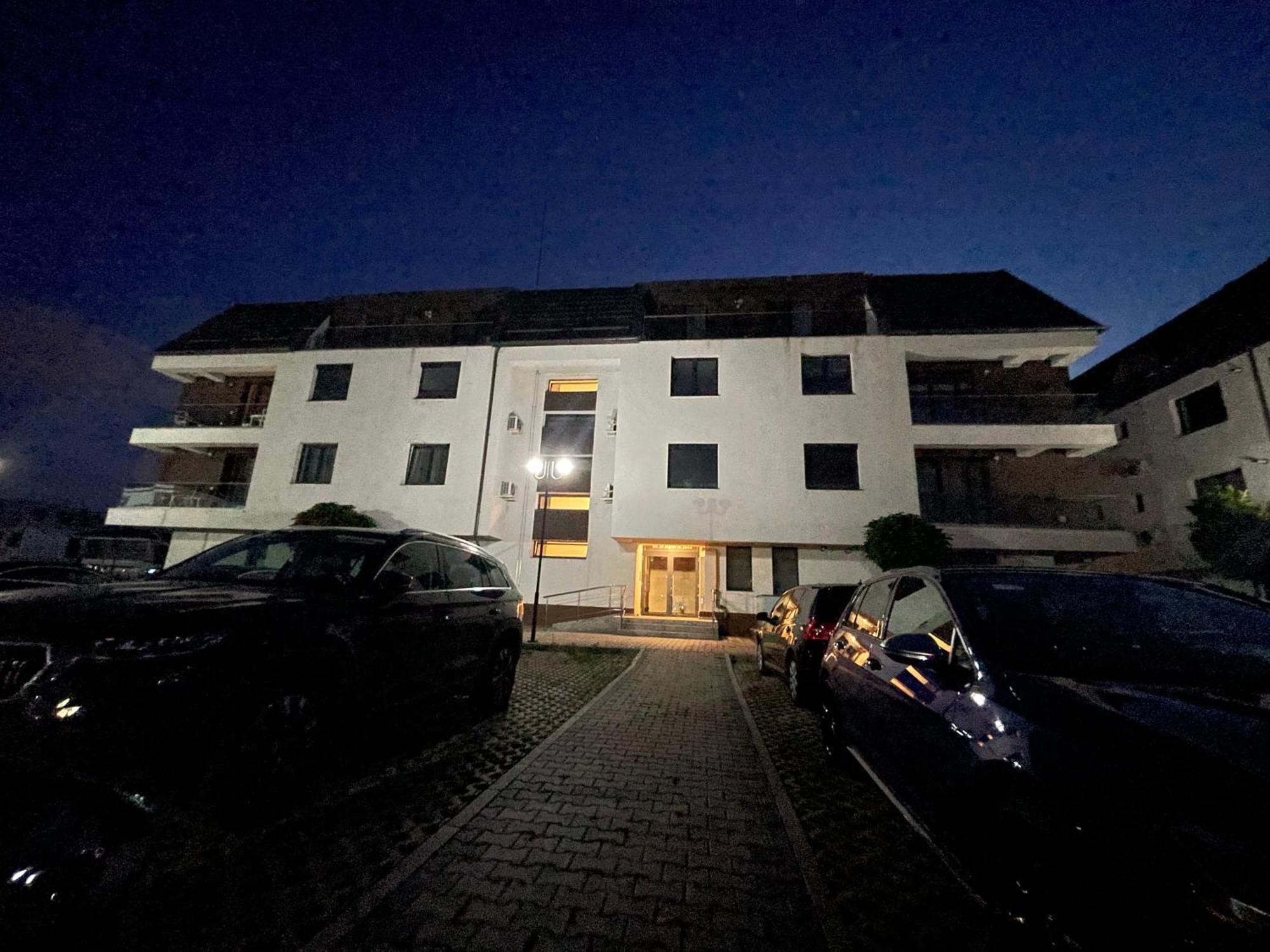 Air Otopeni Apartman Kültér fotó